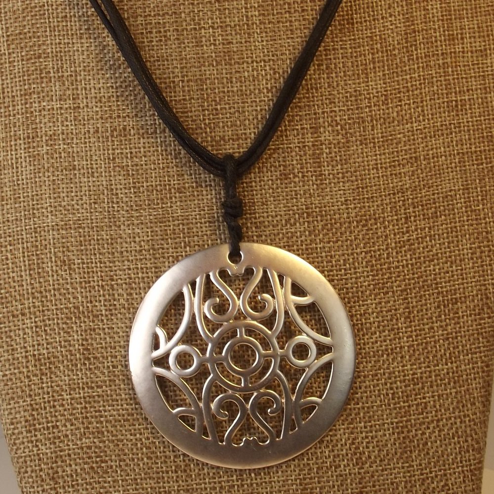Silver Tone Medallion Pendant Necklace